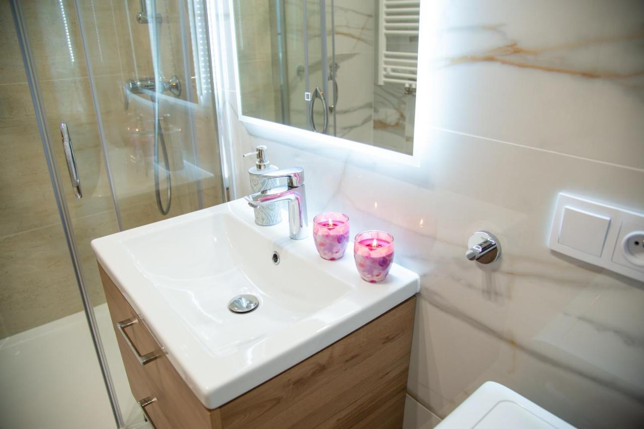 Maya'S Flats & Resorts 48 - Szafarnia Gdańsk Extérieur photo